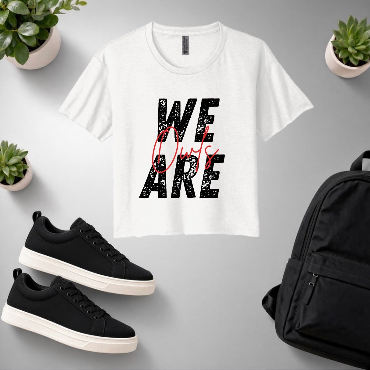 We Are Owls Cropped Tshirt